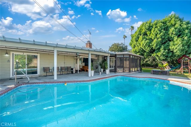 1106 S Lark Ellen, West Covina, CA 91791