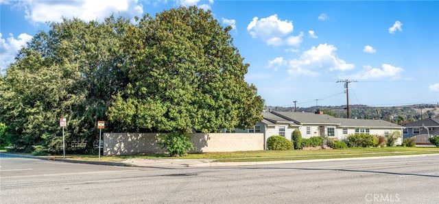 1106 S Lark Ellen, West Covina, CA 91791