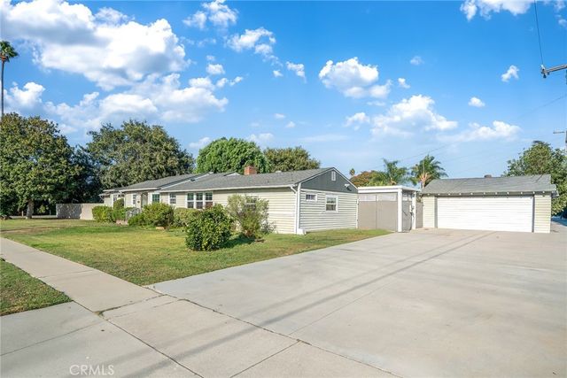 1106 S Lark Ellen, West Covina, CA 91791