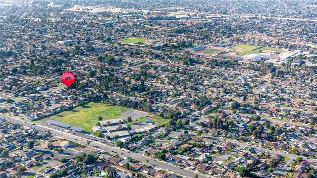 1106 S Lark Ellen, West Covina, CA 91791