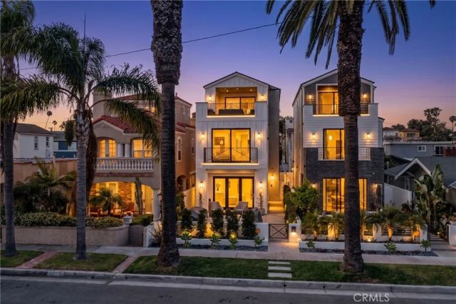 414 9th, Huntington Beach, CA 92648