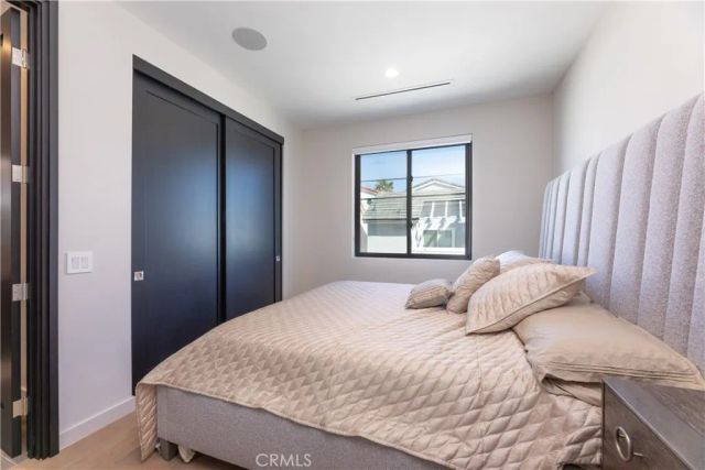 414 9th, Huntington Beach, CA 92648