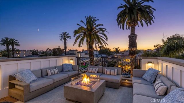 414 9th, Huntington Beach, CA 92648