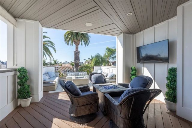 414 9th, Huntington Beach, CA 92648
