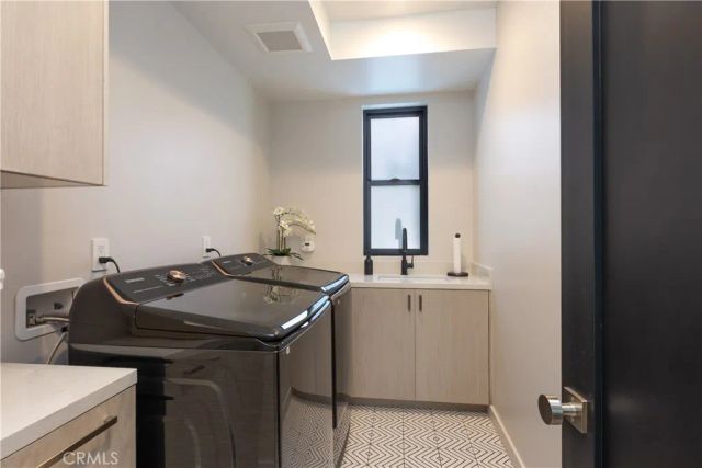 414 9th, Huntington Beach, CA 92648