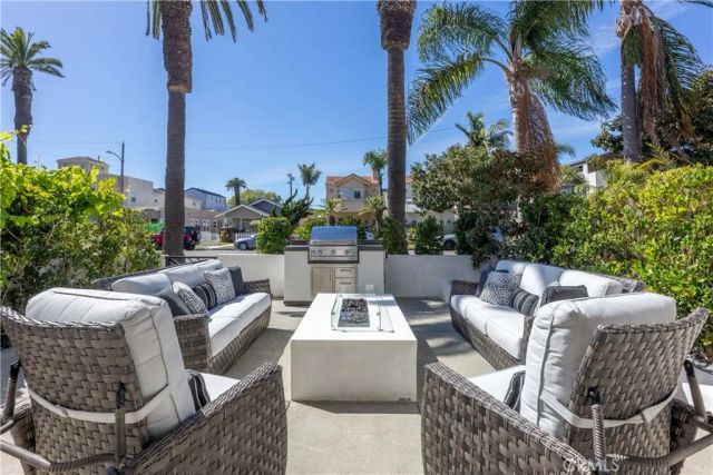 414 9th, Huntington Beach, CA 92648