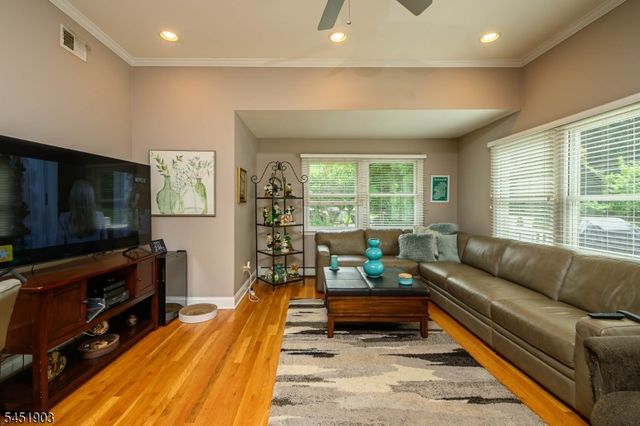 149 Central Ave, West Caldwell Twp., NJ 07006