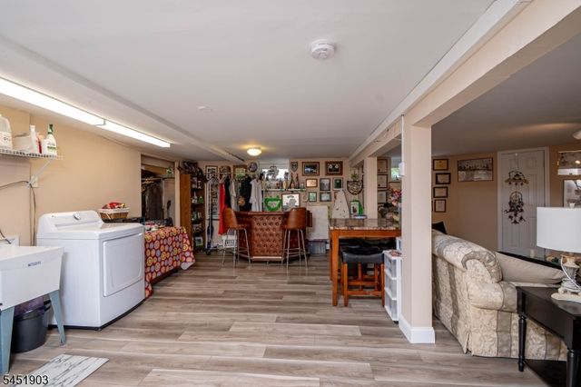 149 Central Ave, West Caldwell Twp., NJ 07006