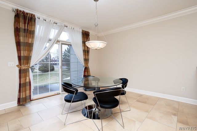 9 Hidden Creek Court, Amherst, NY 14221