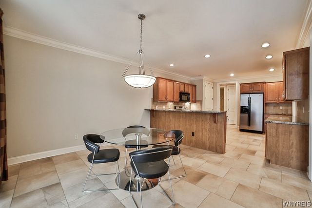 9 Hidden Creek Court, Amherst, NY 14221