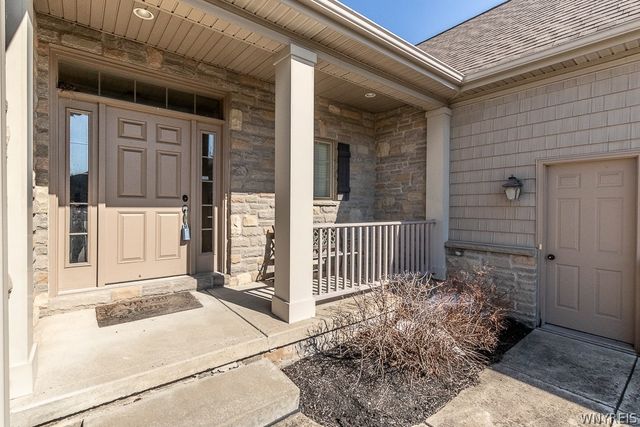 9 Hidden Creek Court, Amherst, NY 14221