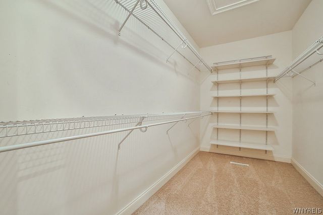 9 Hidden Creek Court, Amherst, NY 14221