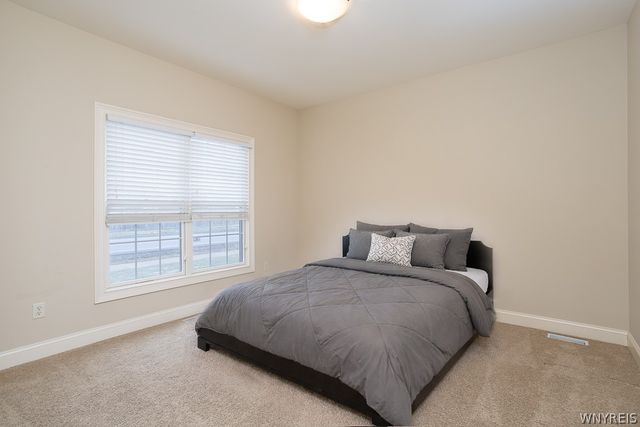 9 Hidden Creek Court, Amherst, NY 14221