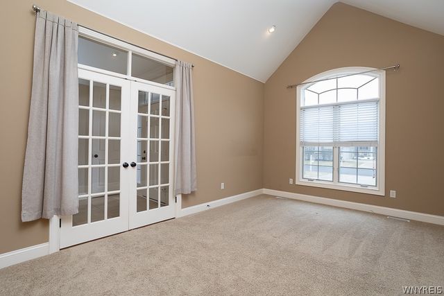 9 Hidden Creek Court, Amherst, NY 14221