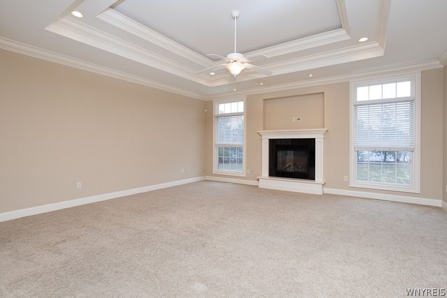 9 Hidden Creek Court, Amherst, NY 14221