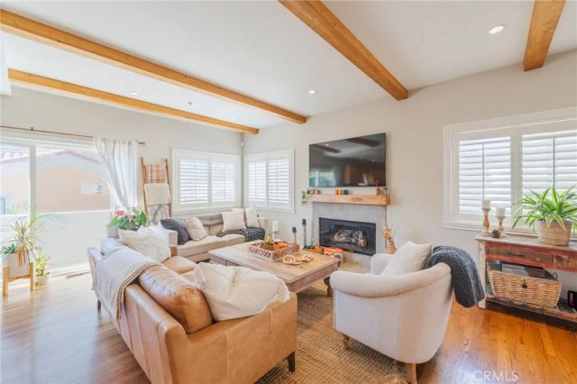 611 N Lucia B, Redondo Beach, CA 90277