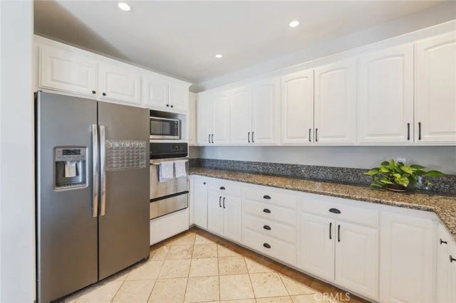 611 N Lucia B, Redondo Beach, CA 90277