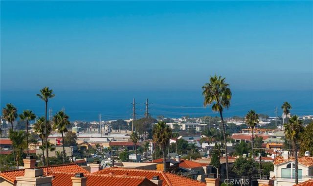 611 N Lucia B, Redondo Beach, CA 90277