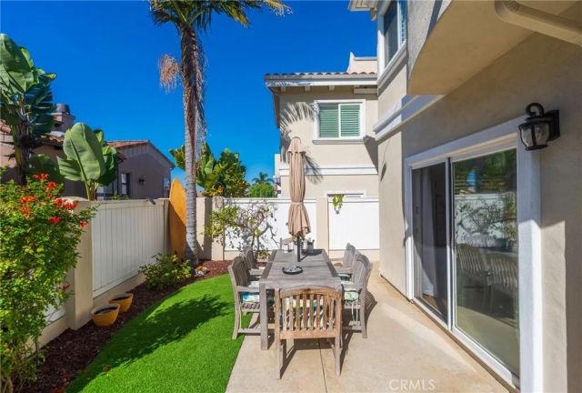 611 N Lucia B, Redondo Beach, CA 90277