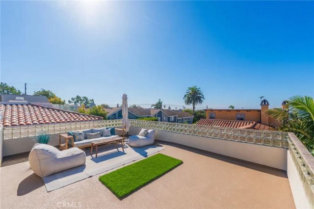 611 N Lucia B, Redondo Beach, CA 90277