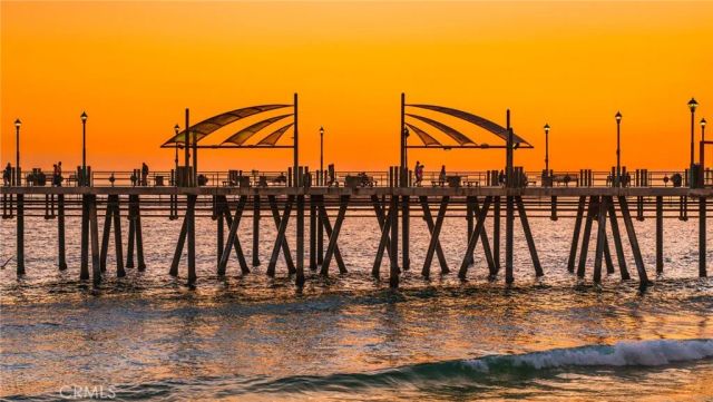 611 N Lucia B, Redondo Beach, CA 90277