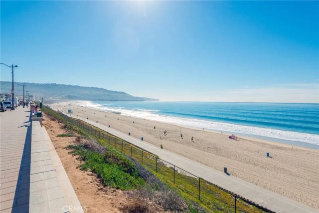 611 N Lucia B, Redondo Beach, CA 90277