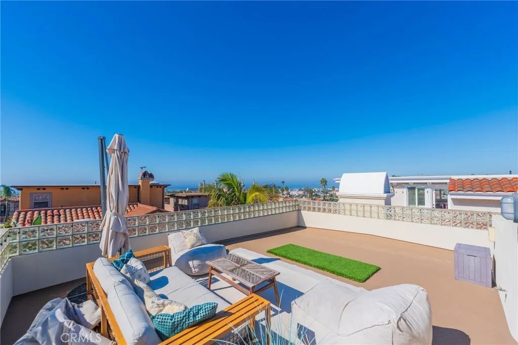 611 N Lucia B, Redondo Beach, CA 90277