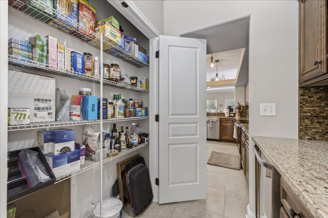 202 SE Alconese Avenue, Fort Walton Beach, FL 32548