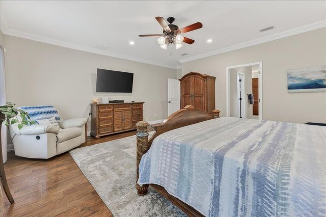 202 SE Alconese Avenue, Fort Walton Beach, FL 32548