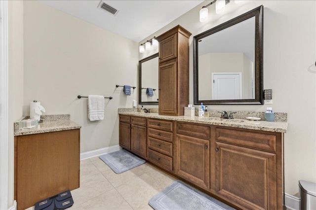 202 SE Alconese Avenue, Fort Walton Beach, FL 32548
