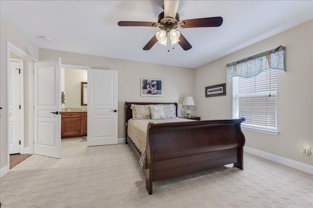 202 SE Alconese Avenue, Fort Walton Beach, FL 32548