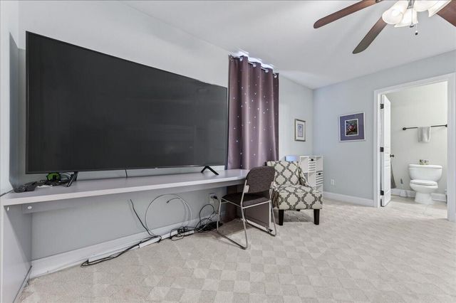 202 SE Alconese Avenue, Fort Walton Beach, FL 32548