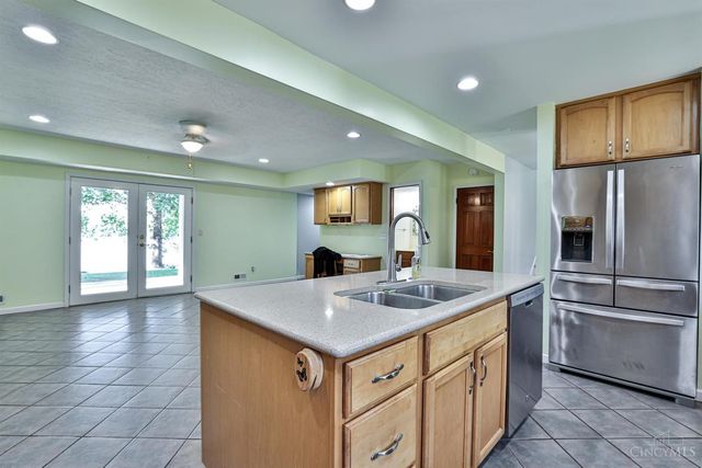 7702 US Rt 52, Huntington Twp, OH 45167