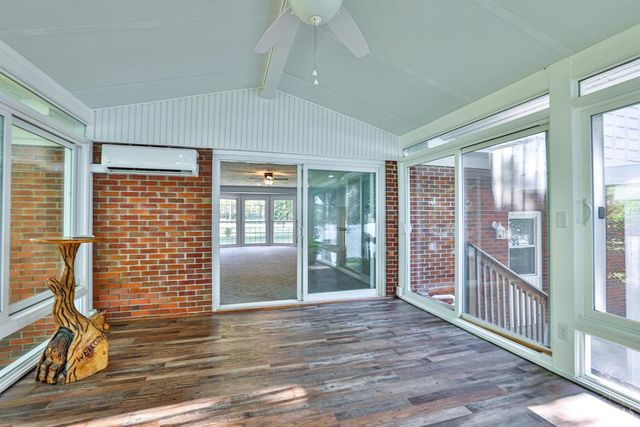 7702 US Rt 52, Huntington Twp, OH 45167