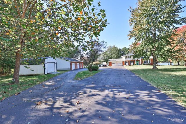 7702 US Rt 52, Huntington Twp, OH 45167