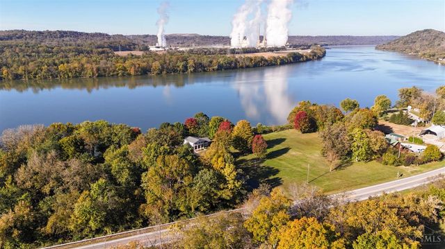 7702 US Rt 52, Huntington Twp, OH 45167