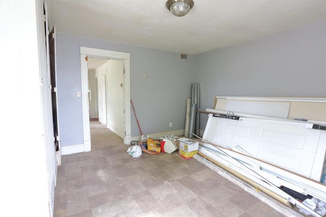 801 Academy Street, Elroy, WI 53929