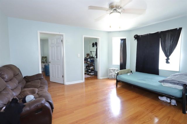 801 Academy Street, Elroy, WI 53929