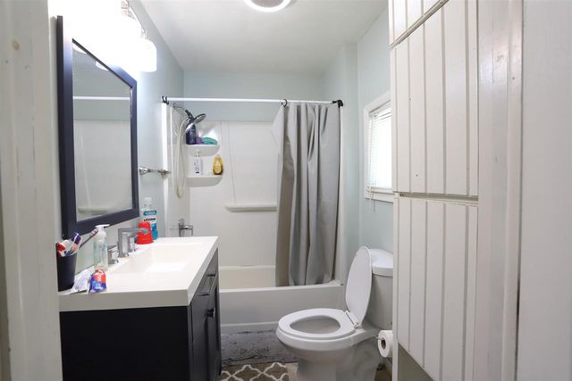 801 Academy Street, Elroy, WI 53929