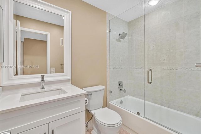 9487 W Mcnab Rd 205, Tamarac, FL 33321