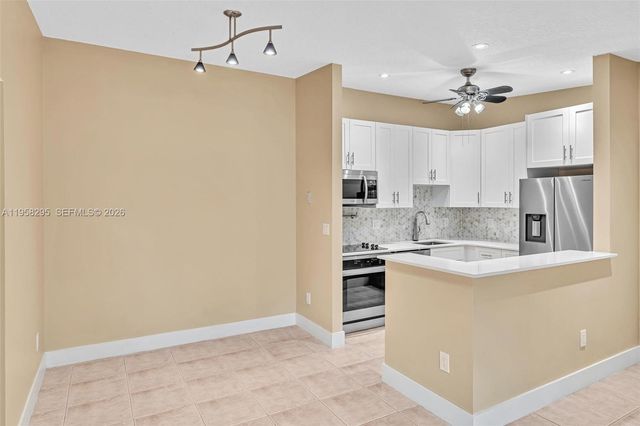 9487 W Mcnab Rd 205, Tamarac, FL 33321