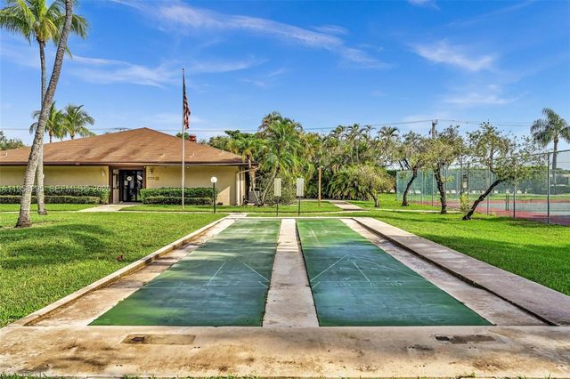 9487 W Mcnab Rd 205, Tamarac, FL 33321