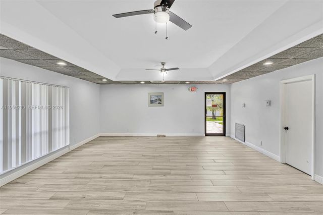 9487 W Mcnab Rd 205, Tamarac, FL 33321