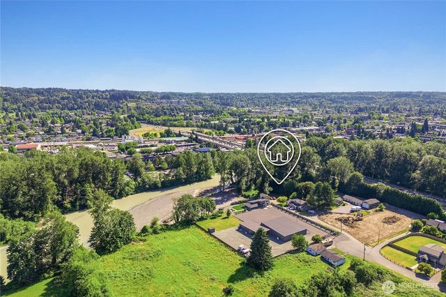 6808 112th Avenue E, Puyallup, WA 98372