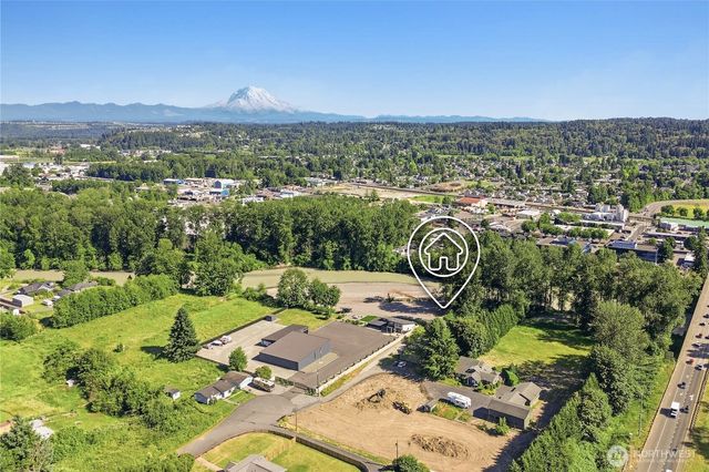 6808 112th Avenue E, Puyallup, WA 98372