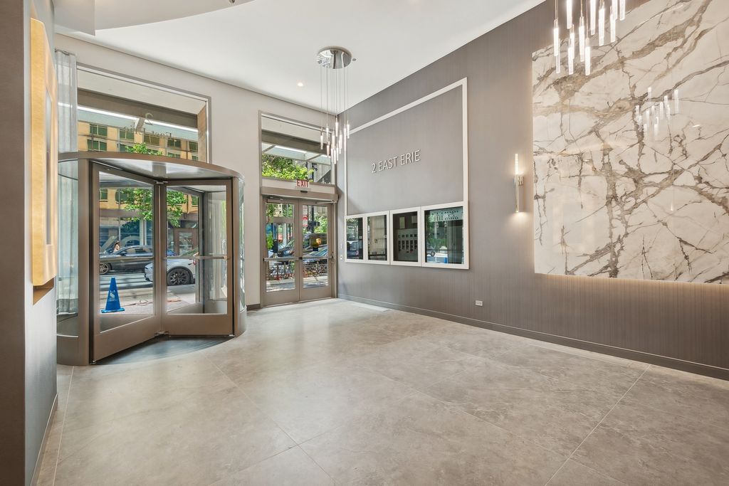 2 E Erie Street 3310, Chicago, IL 60611 — photo 2