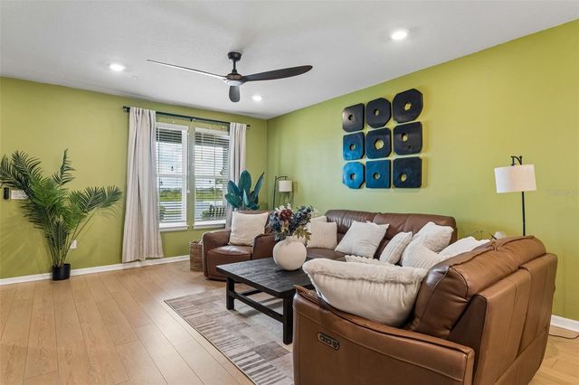 11139 RISING SUN STREET, Orlando, FL 32829