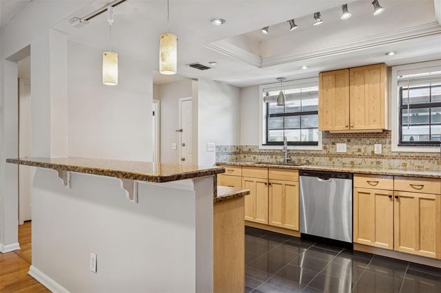 3366 W HIDDEN HAVEN COURT, Tampa, FL 33607