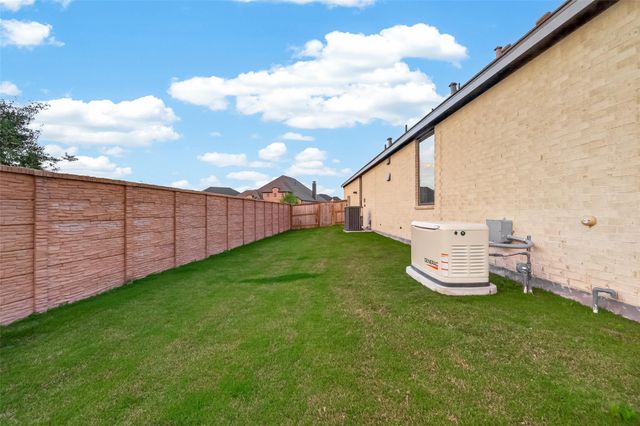 8818 Blue Grotto Lane, Manvel, TX 77578