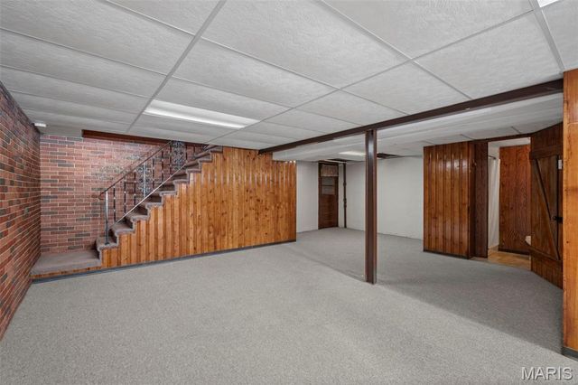 211 Southampton Drive, St Louis, MO 63125